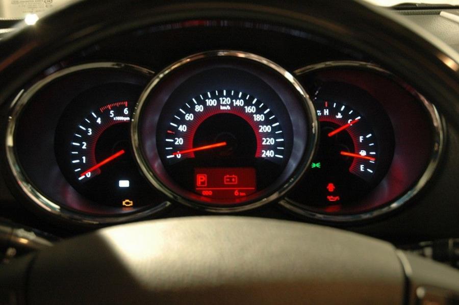  Kia Sorento 2010 года  (фото 95 из 238)